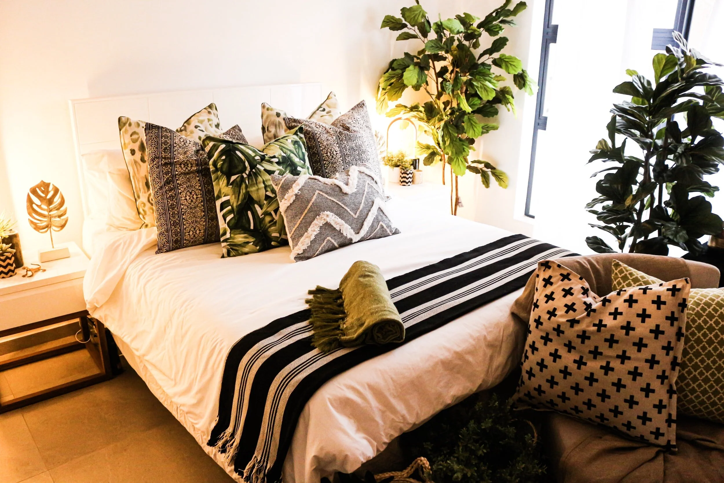 Do you believe in the power of making your bed? ‘Cuz I do.