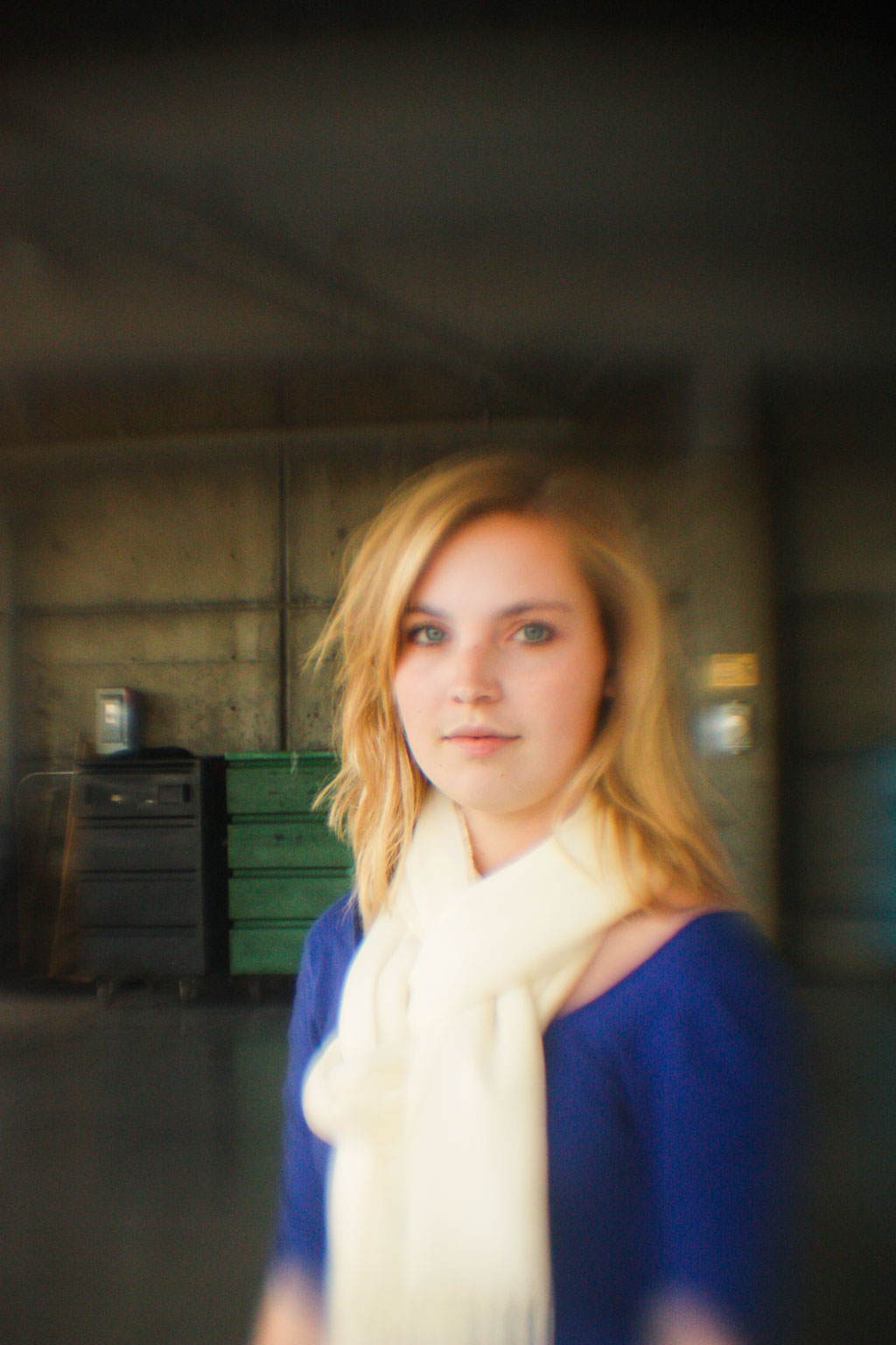lens2.jpg