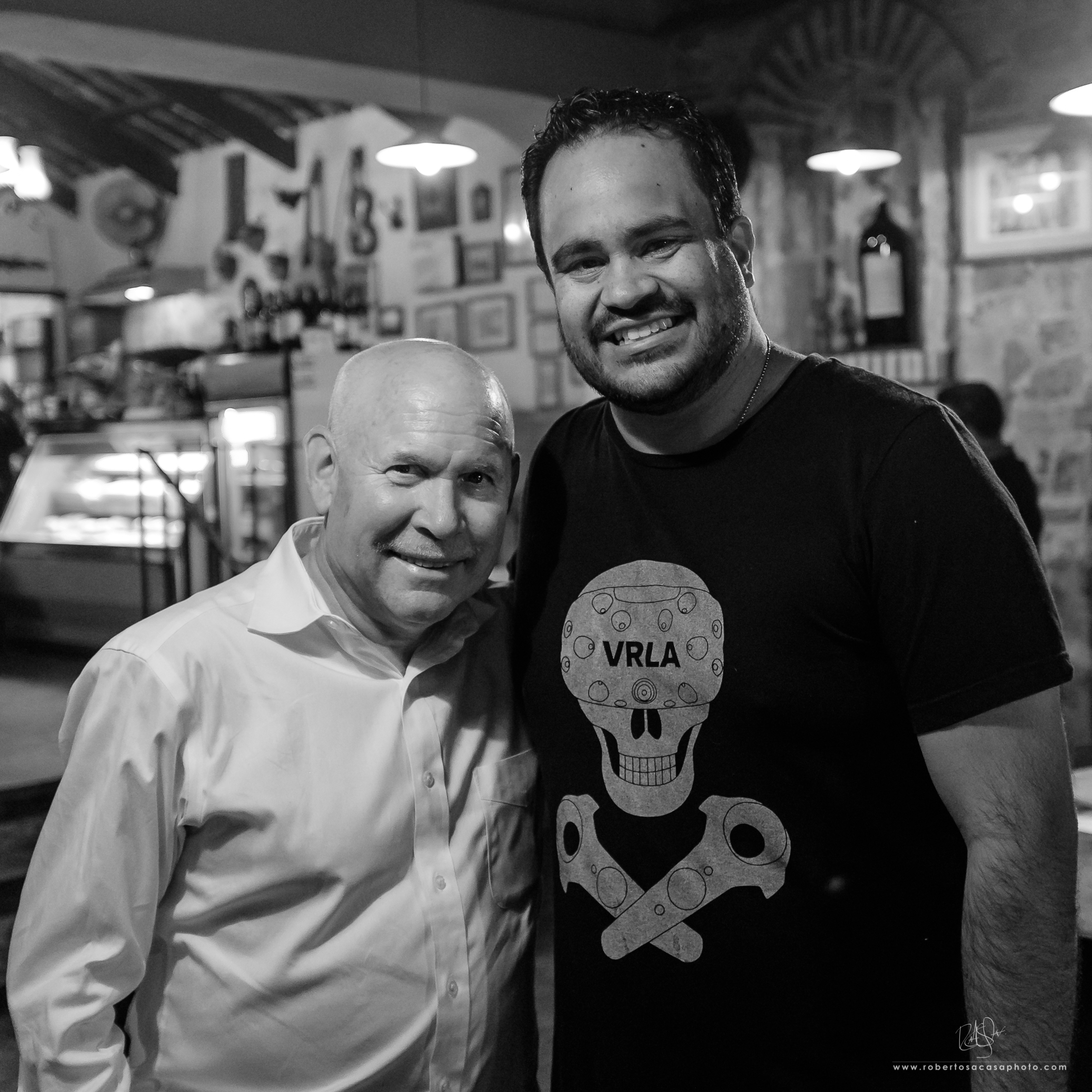 Steve McCurry y Roberto Sacasa