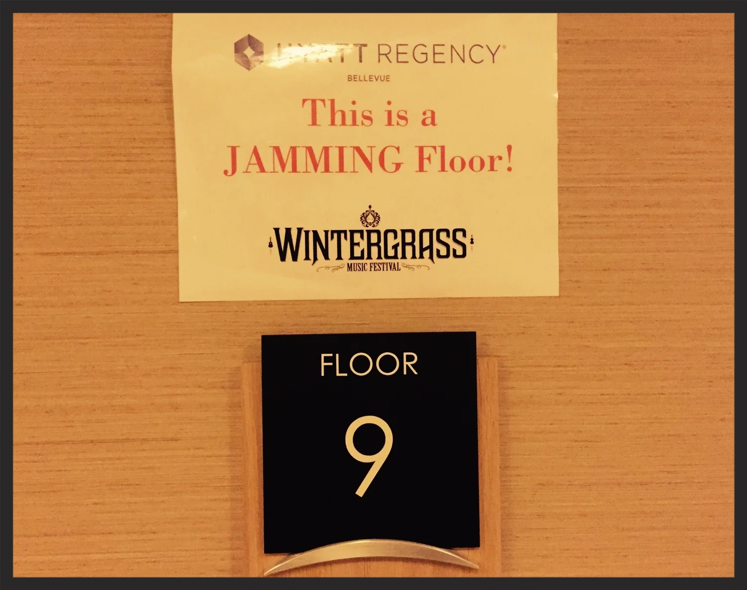 And jam we did! Besides our own rehearsals in my hotel room, we had the pleasure of hearing impromptu performances throughout the hotel all weekend. There's even a "jam elevator"!