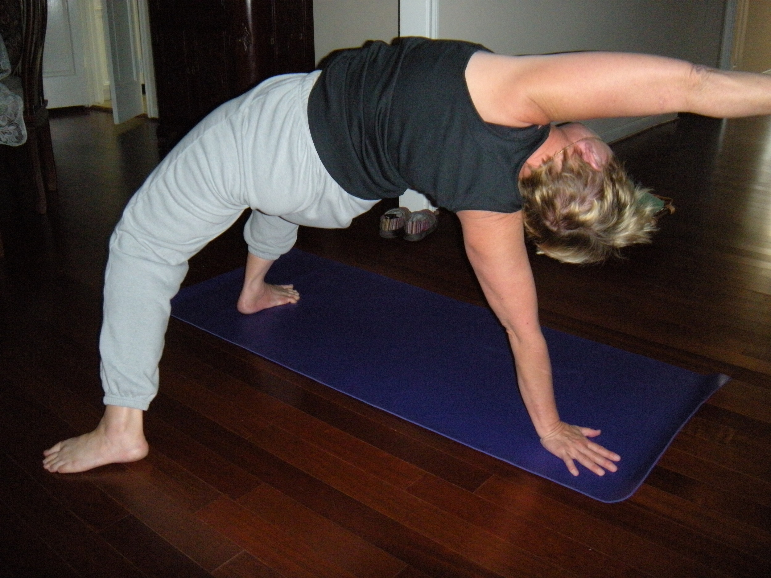 My form's horrible, bur, like I said, I'm strong and flexible. 
