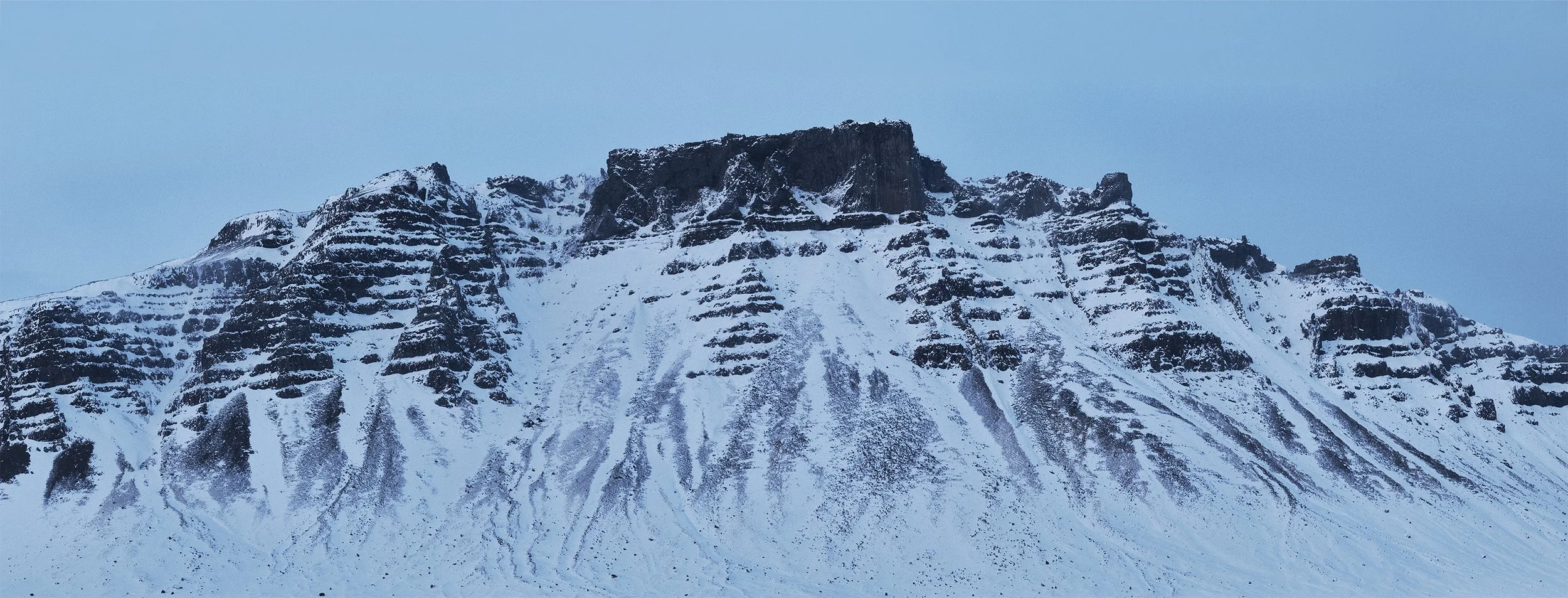 2025_03_21_Iceland_976_FUJI_0962_Panorama_Crop copy.jpg