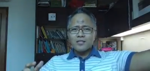 Dah besar malu ke cium Mak?