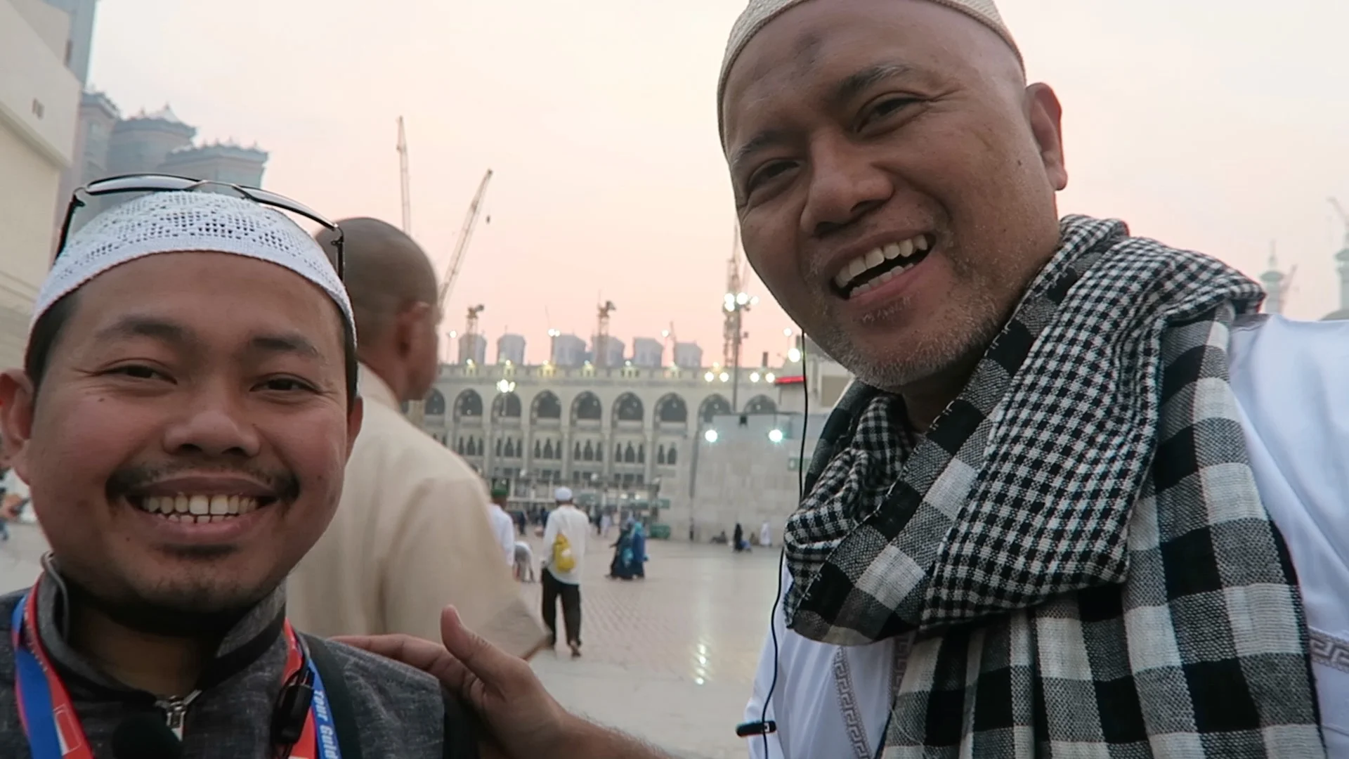The benefits of doing Umrah and looking at Kaabah