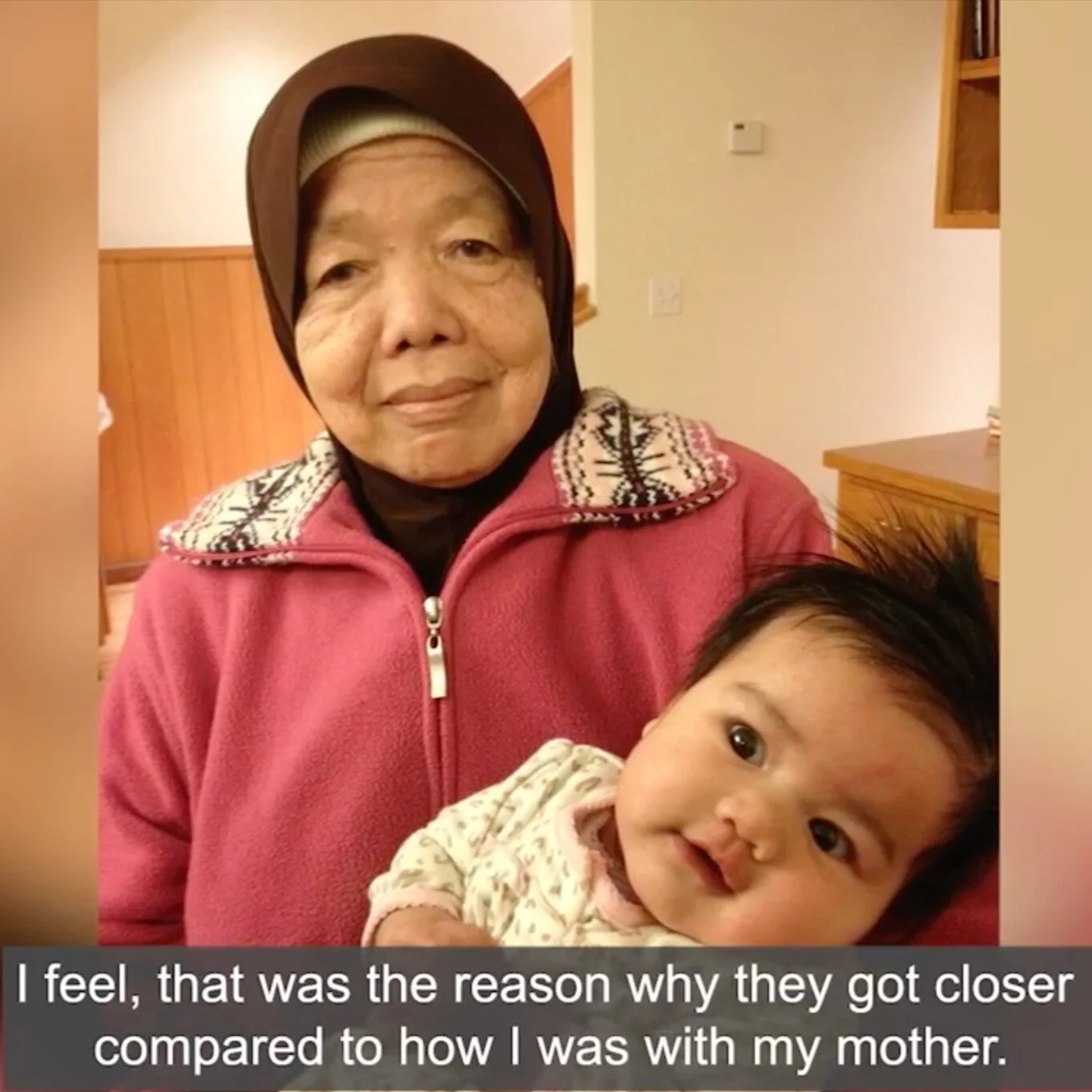 Mana Cermin Mata Nenek