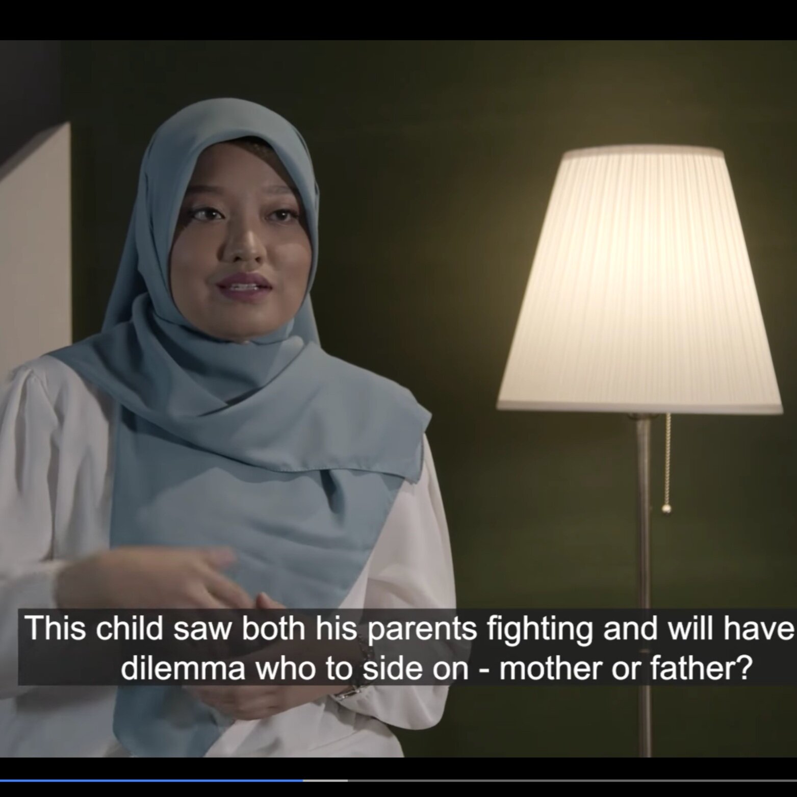 “Saya nak didik isteri saya supaya dia patuh dan taat.”