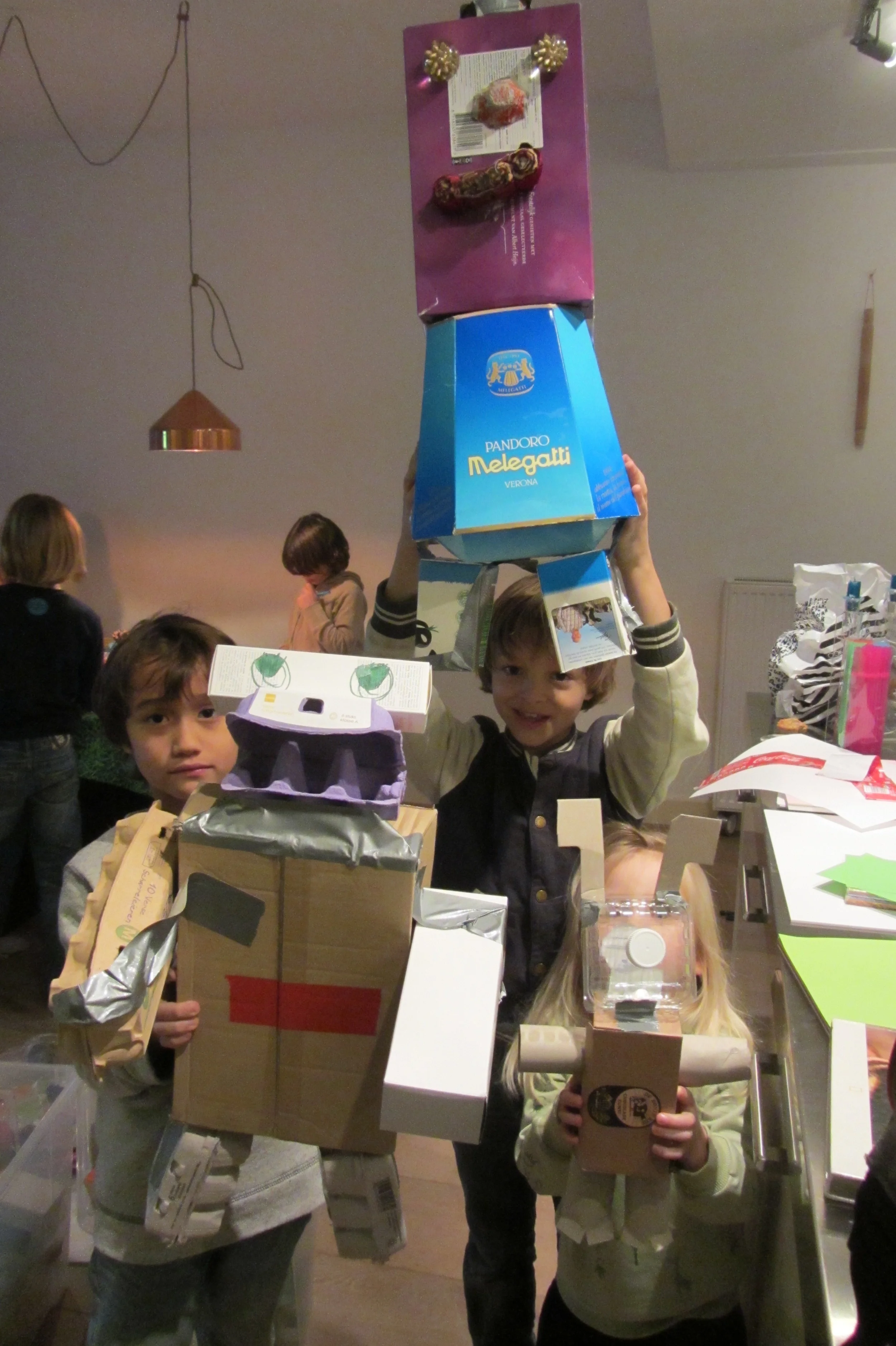 Hugo,Zen &Luzrobots.JPG