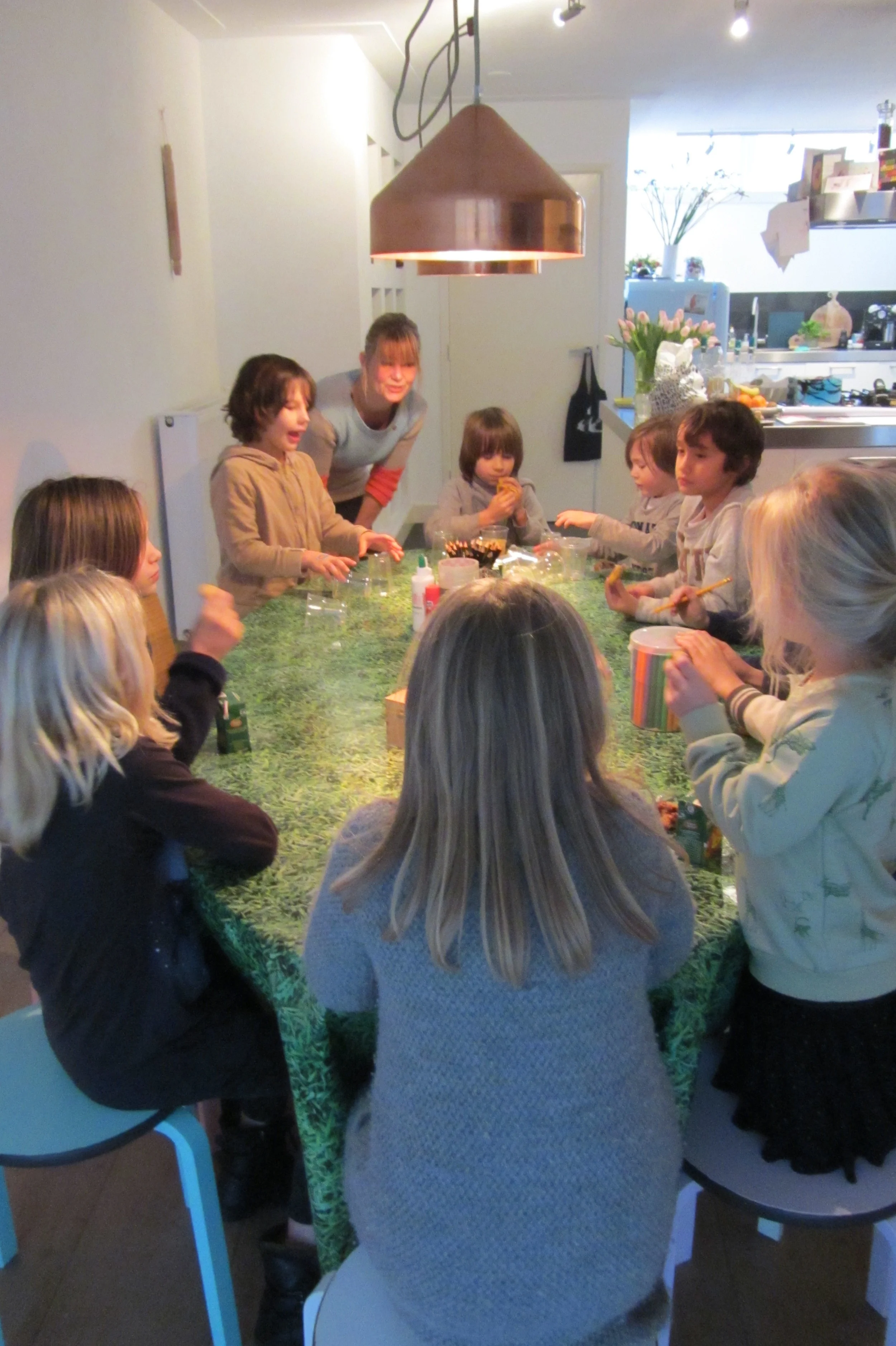 Kids aantafelPressPlay4.JPG