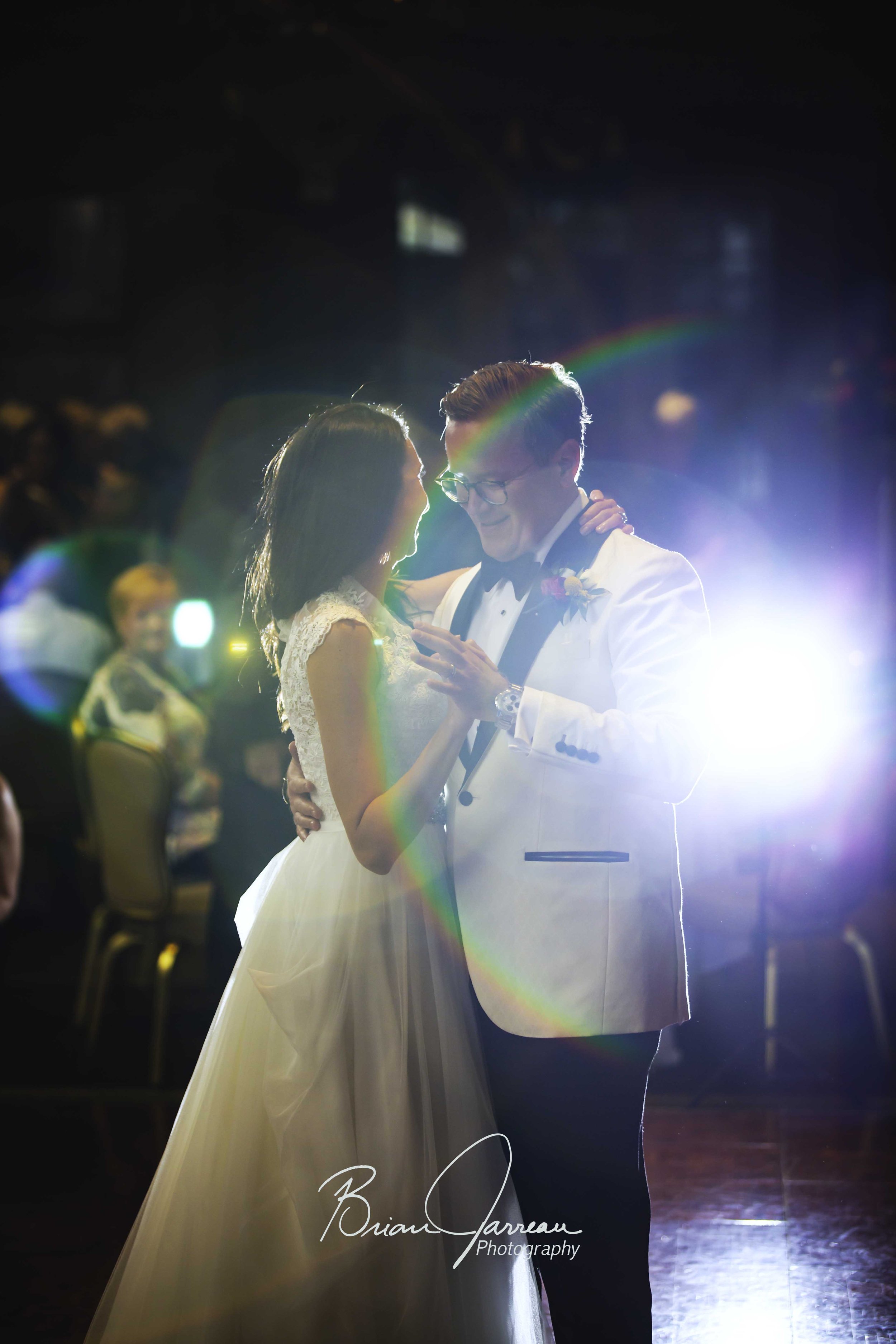Setting the Beat: DJ or Band for Your Wedding?