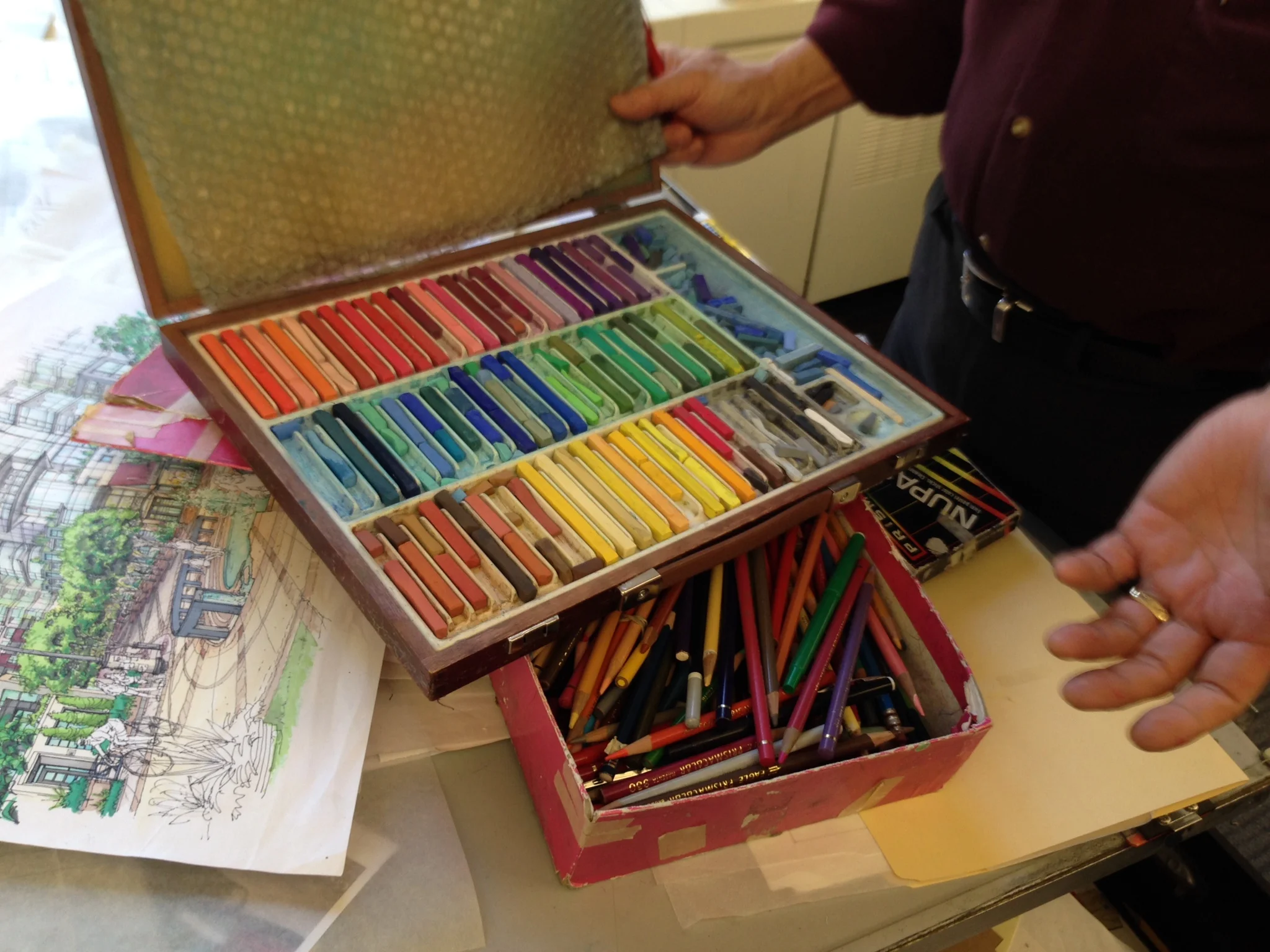 What?? Nupastels and a box of Prismacolors? When was the last time anyone saw THOSE? 
