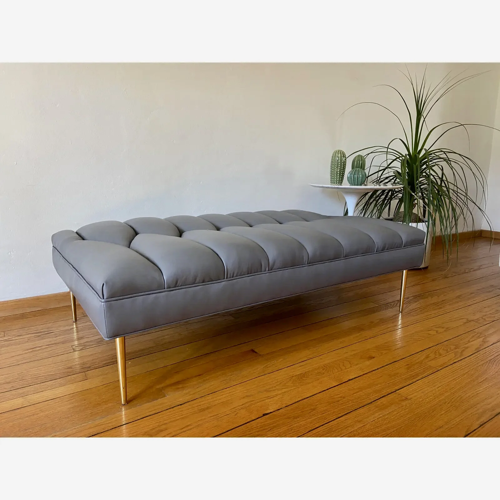 henri-the-grey-leather-edition-1893.jpeg