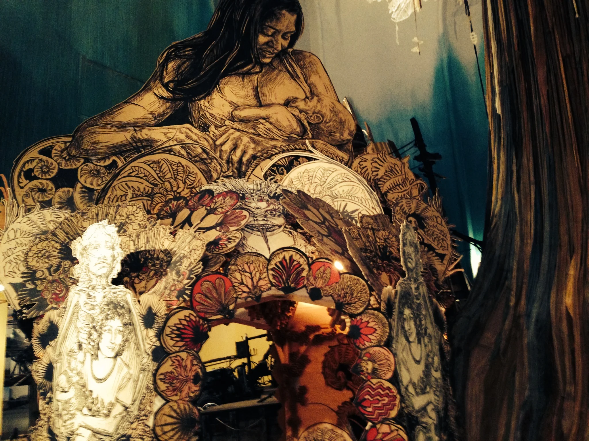 PRINTED IMAGERY SURROUNDING THE PAGOTA