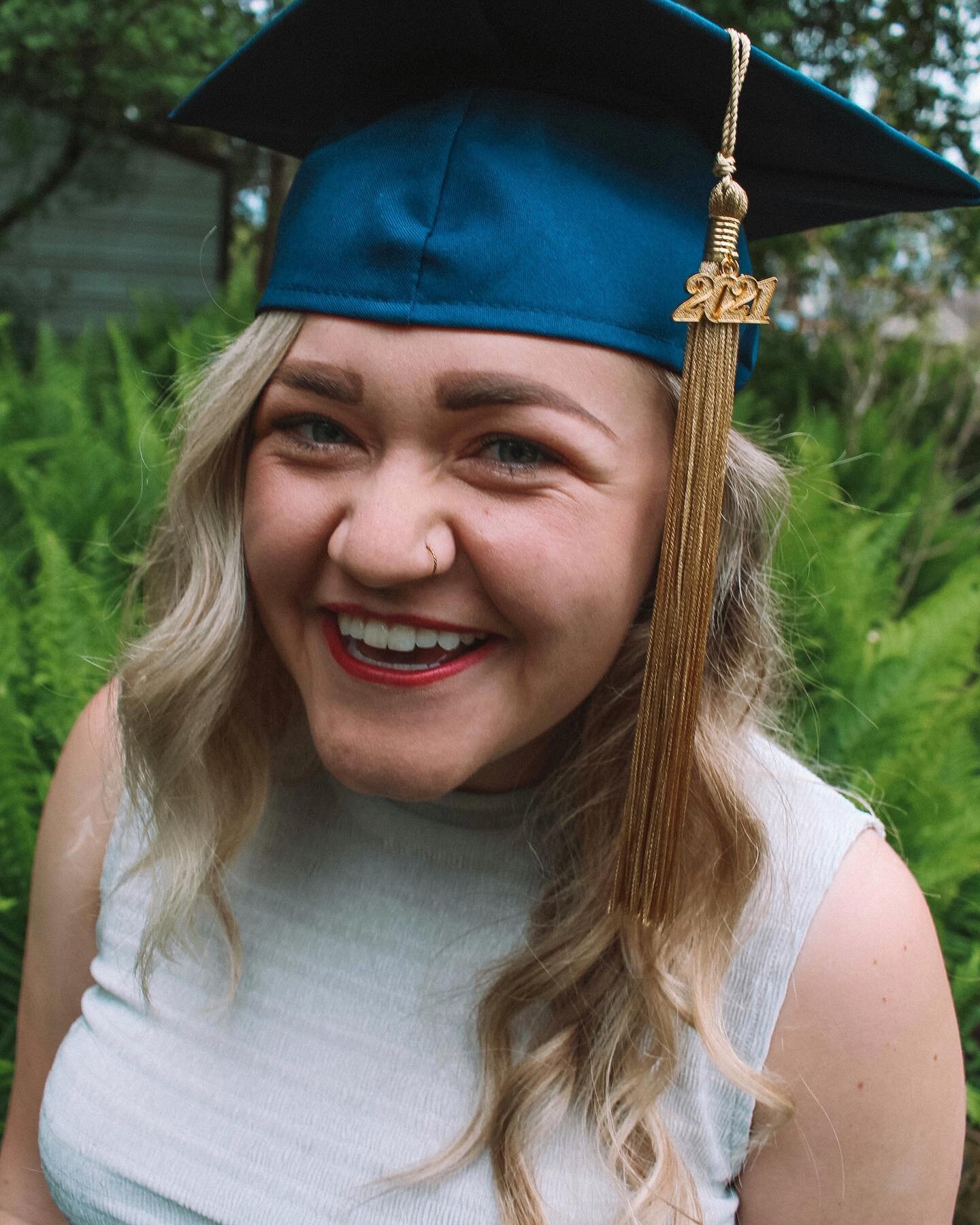 Frances Leigh Homan, MTA
🎓
Never did I ever think I&rsquo;d be graduating from my couch with a Master of Tourism Administration in the midst of a global pandemic. But here we are. The last year and a half has thrown a lot of curveballs our way, but 