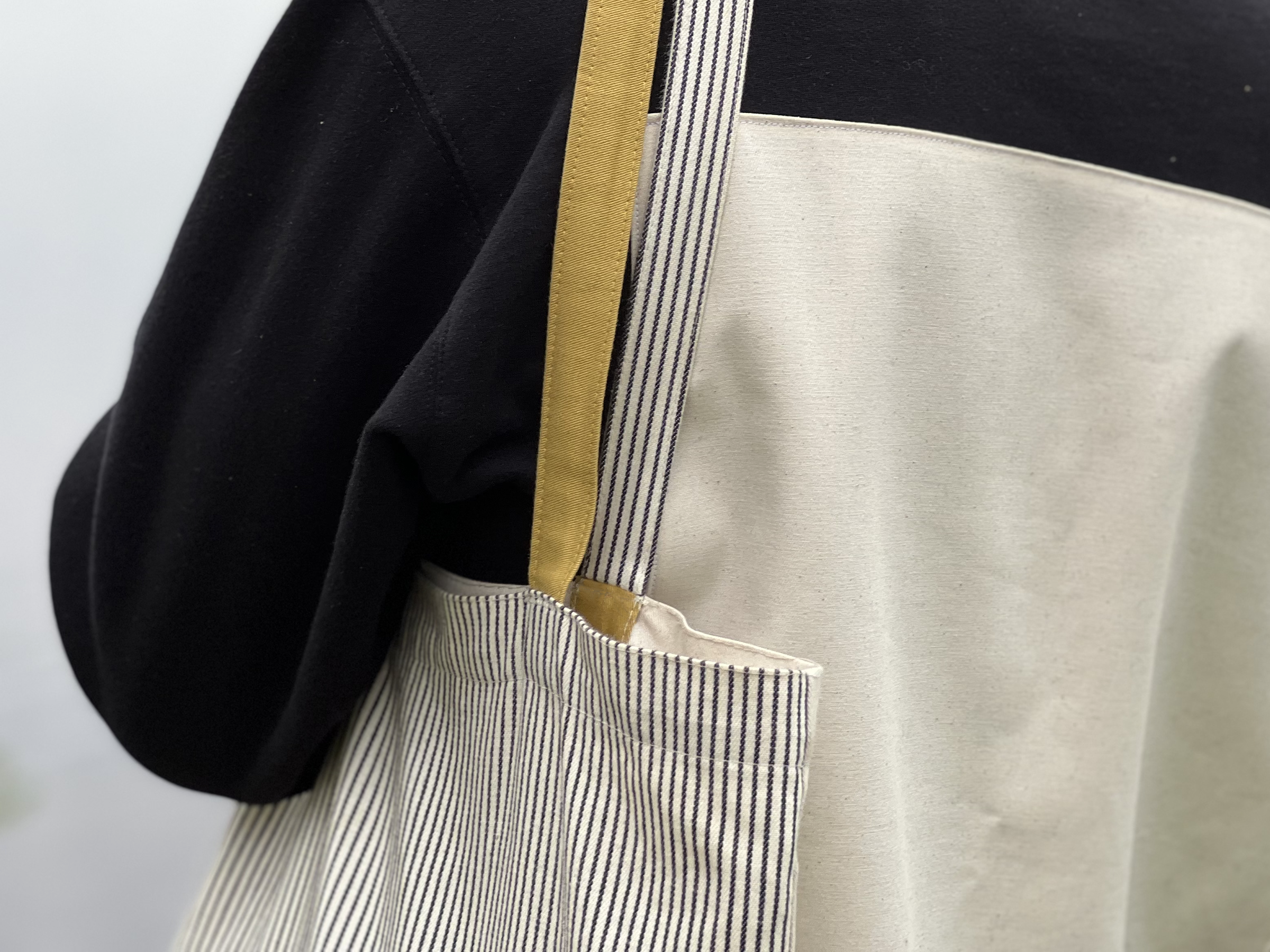 SIMPLE TOTE BASIC.png