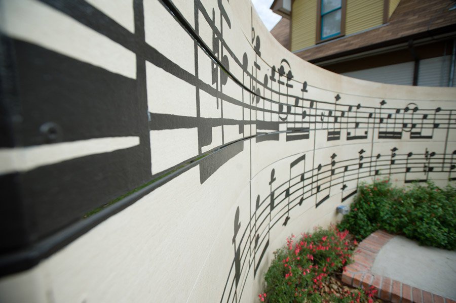 Travel_Writer_Photographer_dallas_bishop_arts 26.jpg