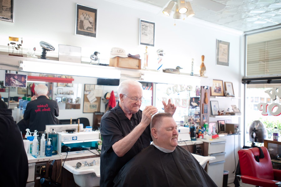 Travel_Writer_Photographer_crestview_barber67.jpg