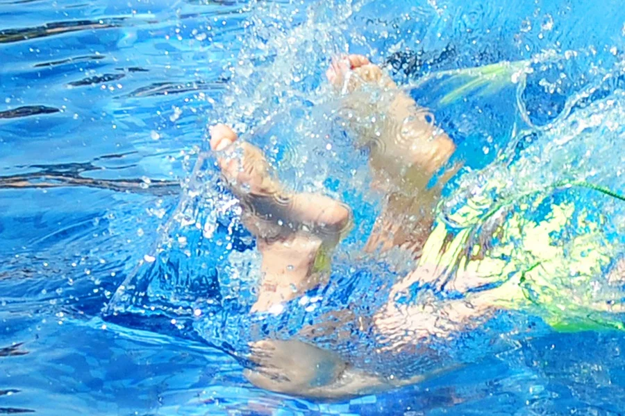 Austin_Travel_Writer_Photographer_Feet004.jpg