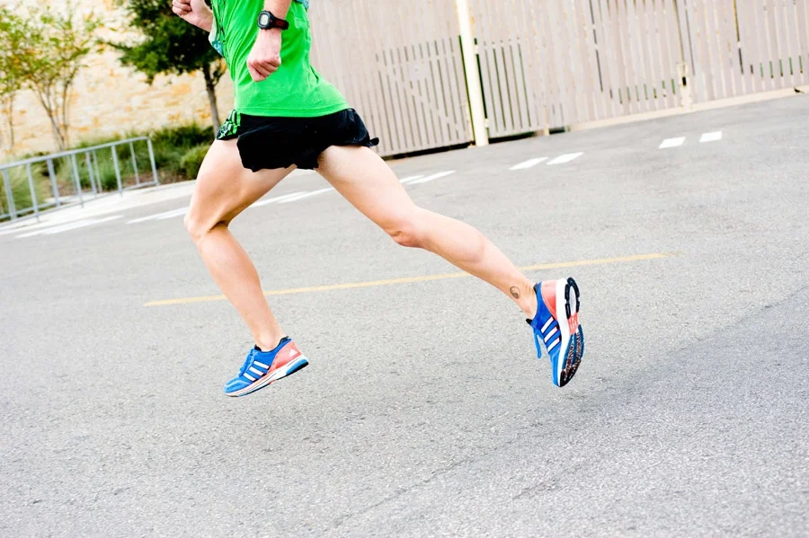 Austin_Travel_Writer_Photographer_Feet010.jpg