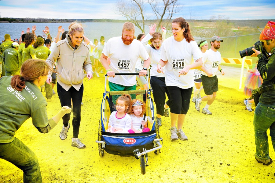 Austin_Travel_Writer_Photographer_Color_Run011.jpg