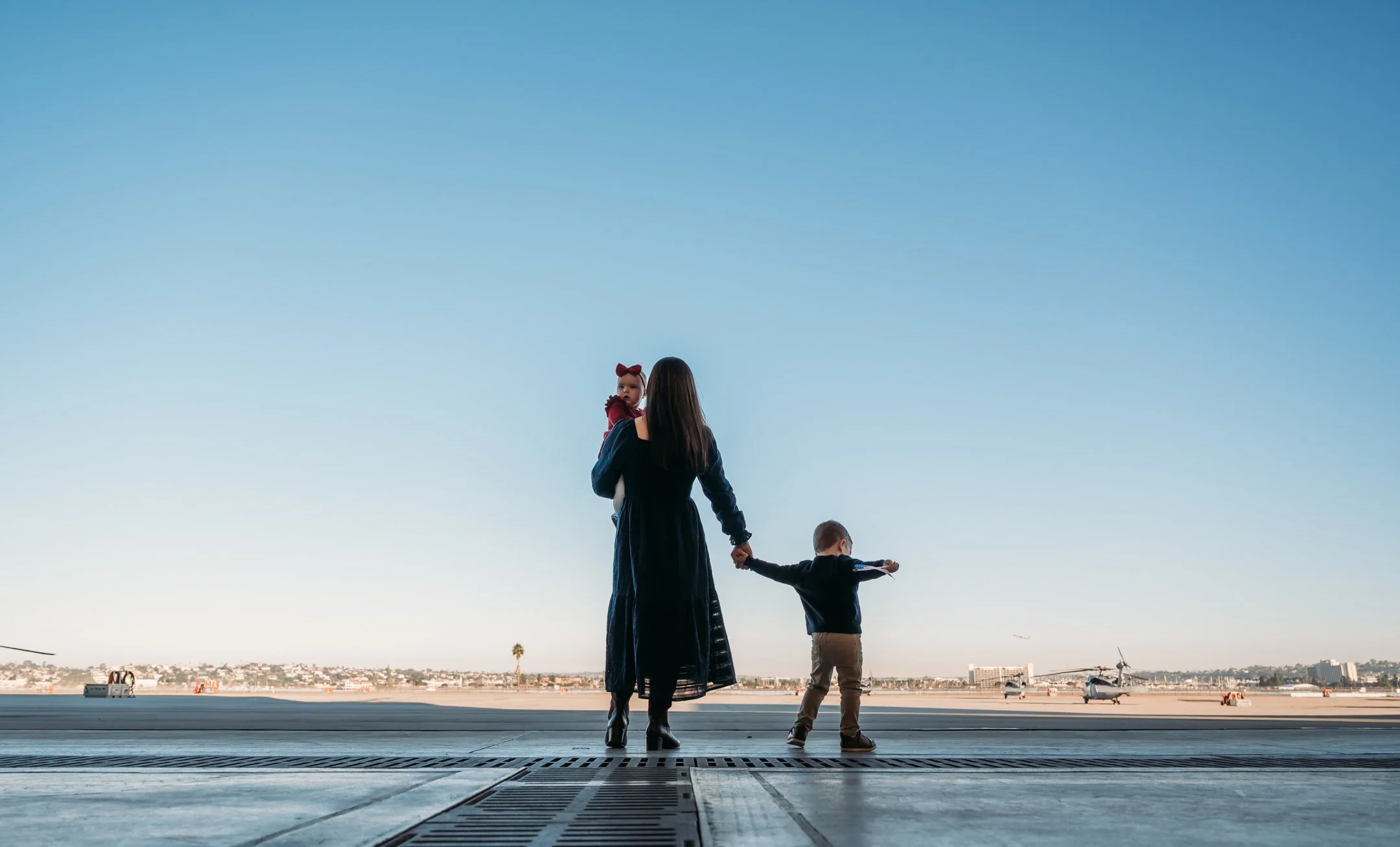 The Moment They Come Home: A Helicopter Squadron Homecoming