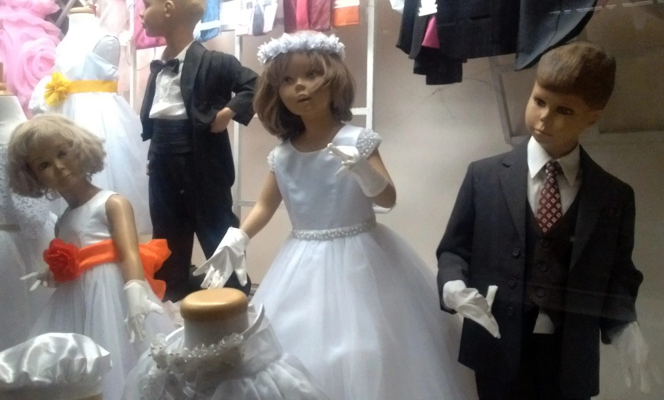 creepy kids.jpg