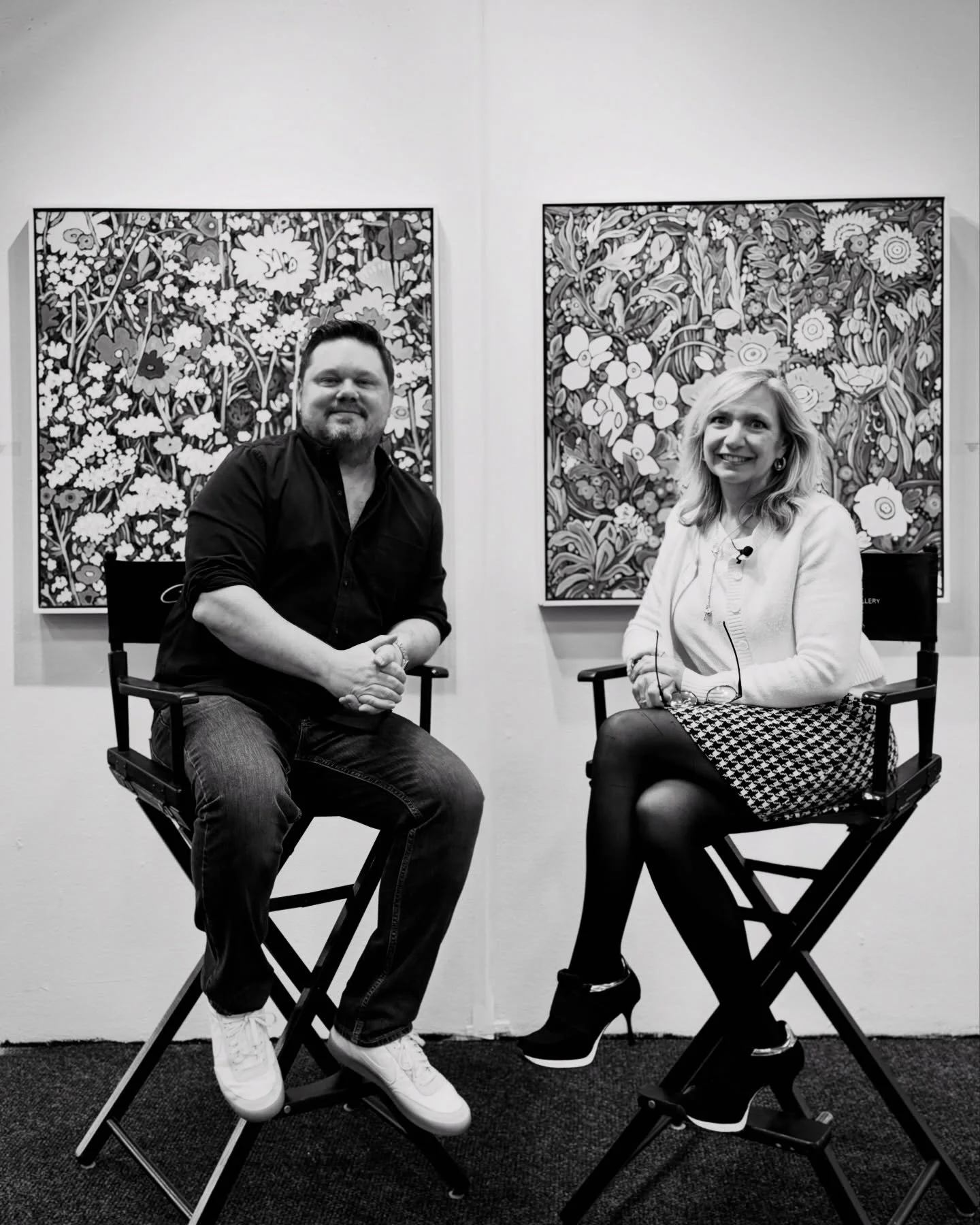 ARTEXPO NY x INTERVIEW: I had so much fun yesterday doing an interview with Dee Dee Colabella, owner and curator of the @dcolabellafineartgallery, onsite at Artexpo New York. In this Q&amp;A we talked about our new partnership, what inspires me, my l