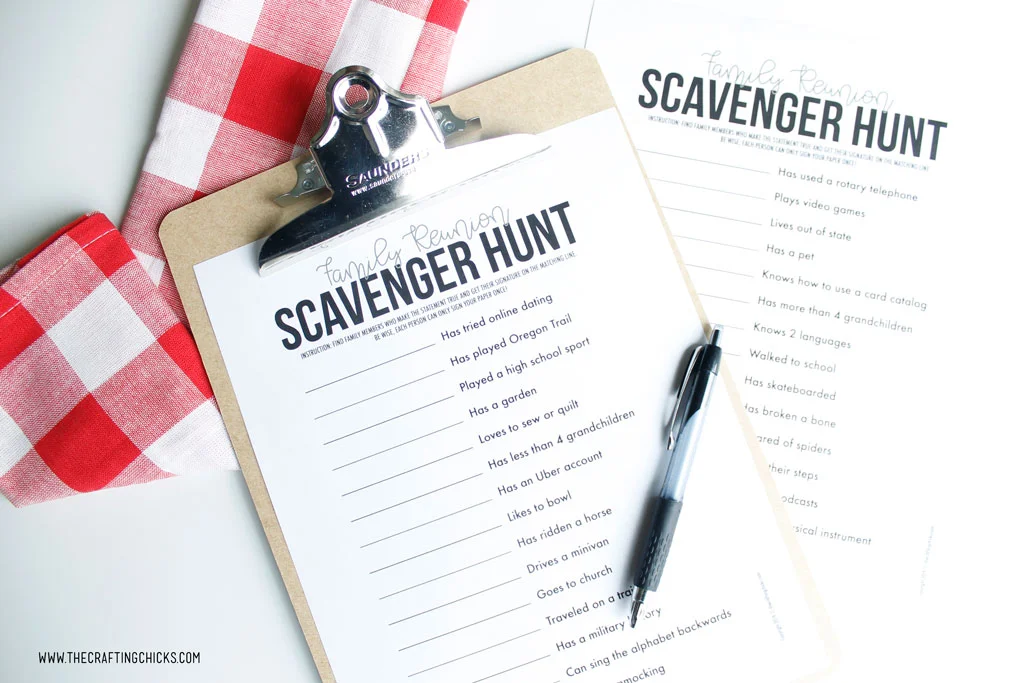 Family-Reunion-Scavenger-Hunt.jpg