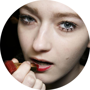 prada-beauty-autumn-fall-winter-2014-mfw1.png