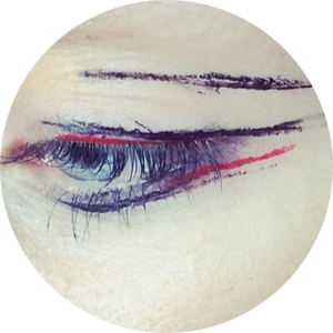 Graphic and arty make-up @ Anthony Vaccarello AW