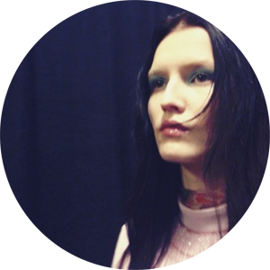 Miu Miu: Regream from @patmcgrathreal