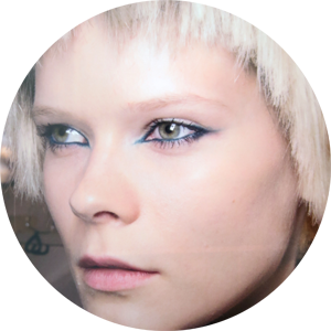 Marc Jacobs: the teal eyeliner