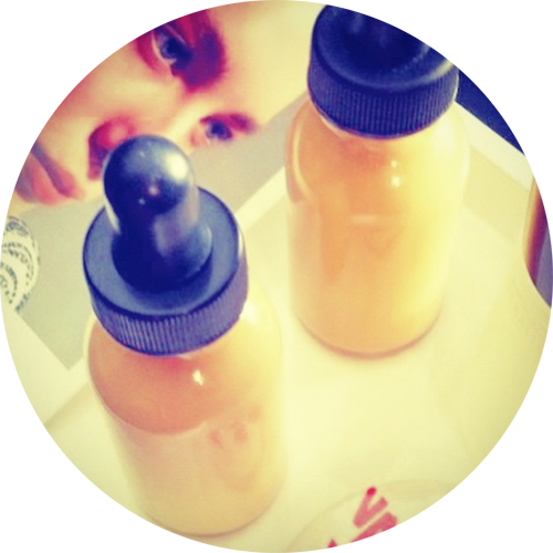 Regram @graziadailyed:&nbsp;Everyone is raving about the new&nbsp;@maccosmeticsWater Weight Foundation . Out autumn ... Queue up for dewy skin...&nbsp;#nyfw&nbsp;#backstagebeauty&nbsp;👬👭👯👫👬👯👭👬👯👫