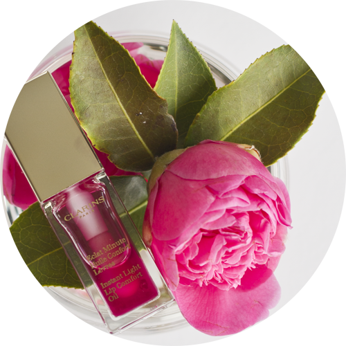 Instant Light lip comfort oil clarins lip oil 2.png