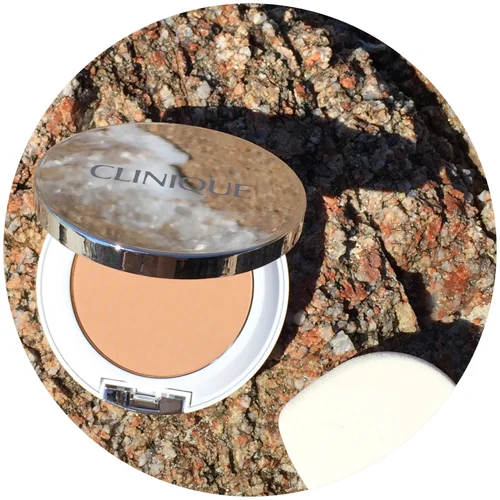 I see double: Clinique Beyond Perfecting Powder Foundation + Concealer 2-in-1
