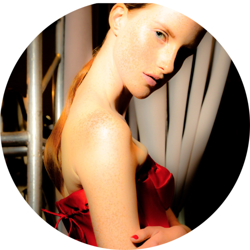 Individual refined natural look at Zac Posen SS2016