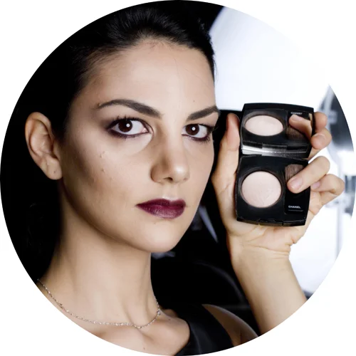 How to - tutorial gif chanel rouge noir absolument strobing with Joues Contraste Lumiere Highlighting Blush in Coup de Minuit