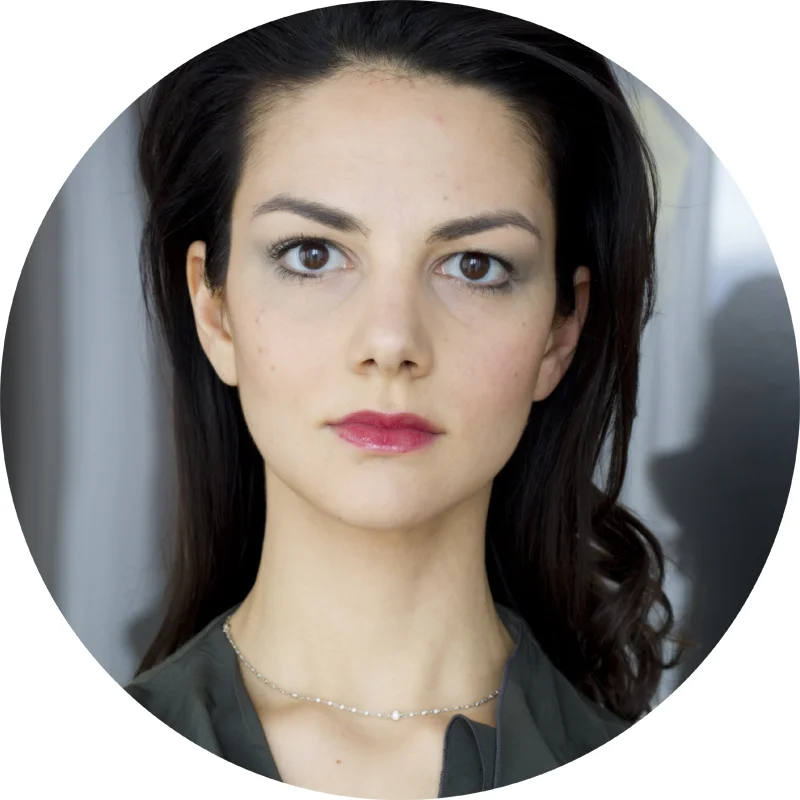 Clarins Instant Glow Spring 2016 makeup Ombre Iridescent in Silver green - Instant Light Natural Lip Perfector in Plum Shimmer and BB Skin Detox Fluid