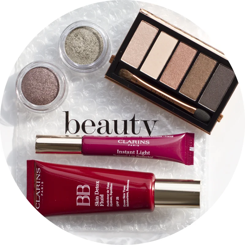 Get your Instant Glow with Clarins