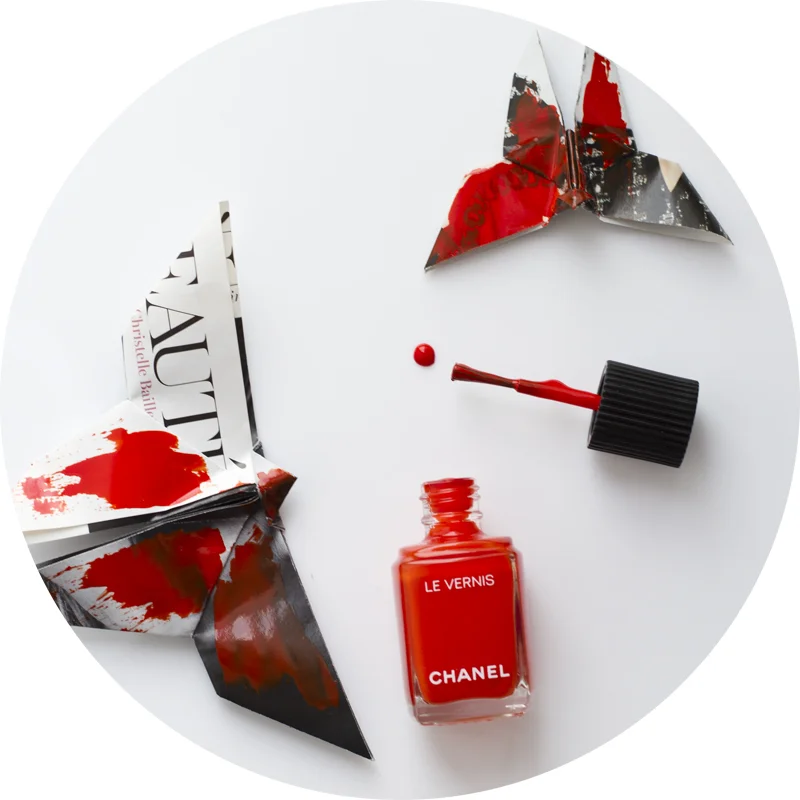 Espadrilles by Chanel: a brilliant take on lacquer