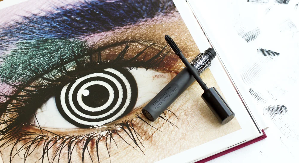 diorshow pump'n'volume mascara for homepage.jpg