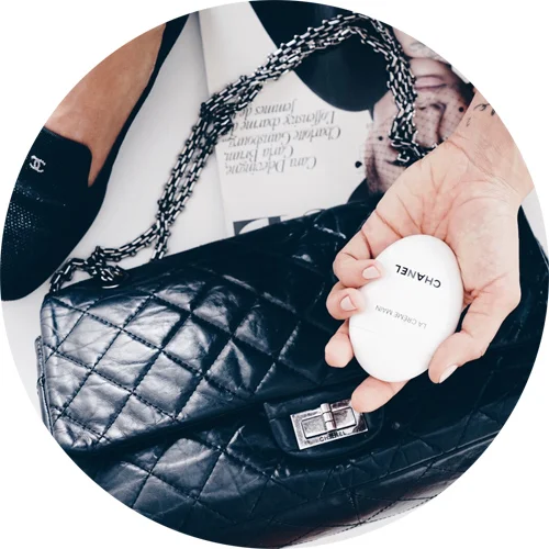chanel la creme main design2.jpg