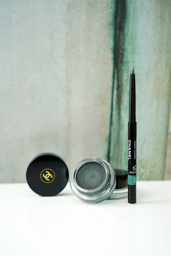 chanel neapolis stylo yeux waterproof marechiaro - ombre premiere creme verderame.jpg