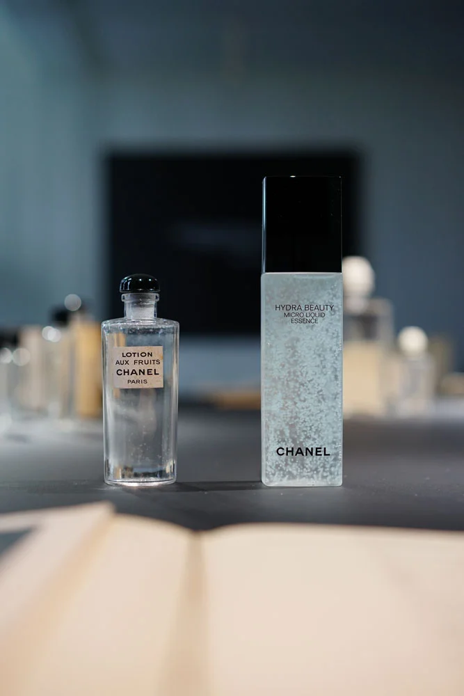 Chanel-Laboratoires-Patrimoine-Chanel-Vintage-Skincare-Lotion-aux-fruits-essence-hydra-beauty.jpg