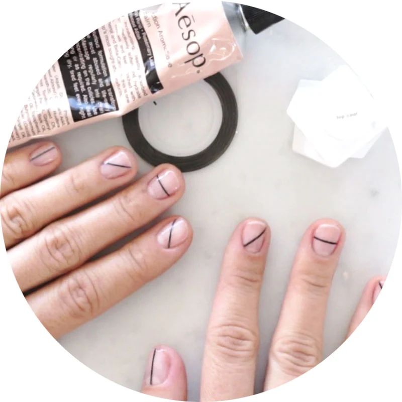 How to create a sophisticated minimal manicure