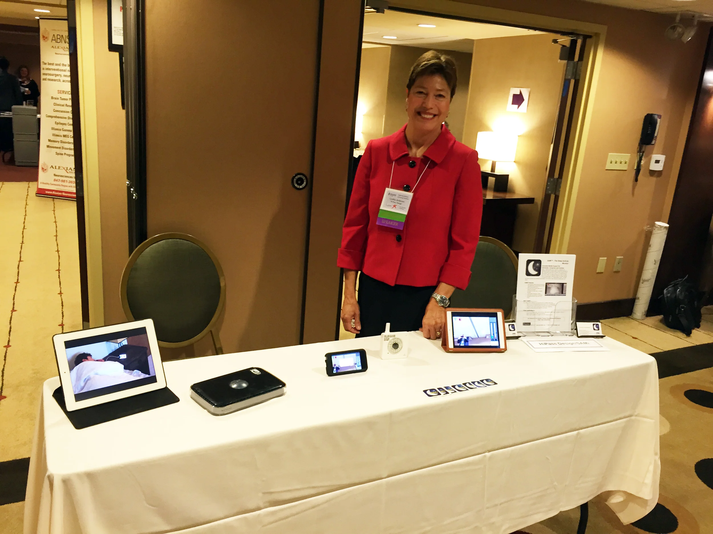 Cynthia Anderson at the SAMI table