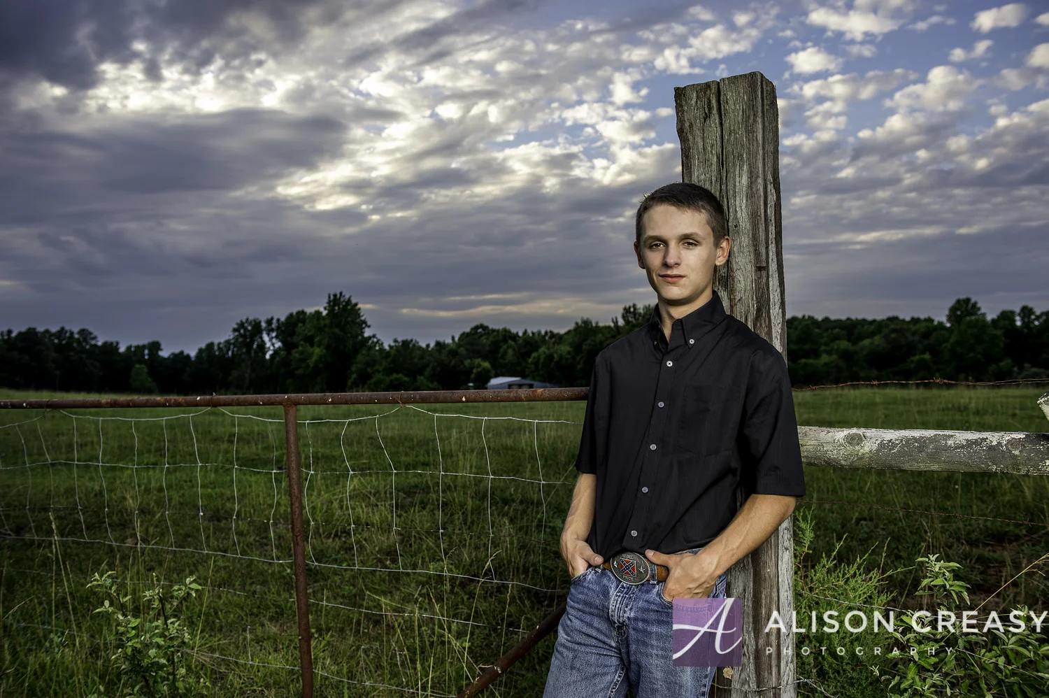 Dylan Senior-199-Edit.jpg