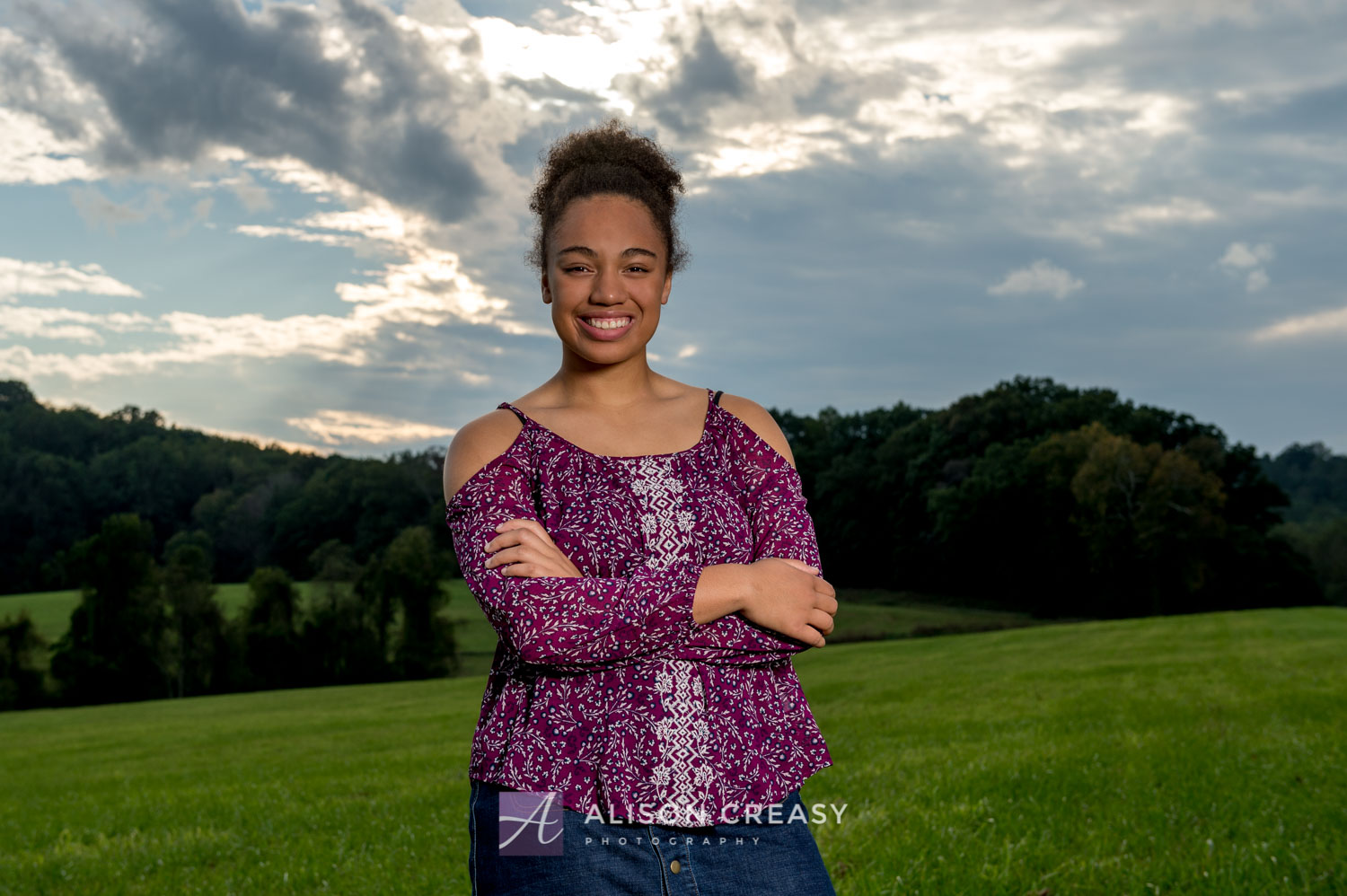 Scenic_outdoor_volleyball_senior_portraits_lynchburg_VA_alison_creasy_photographer--5.jpg