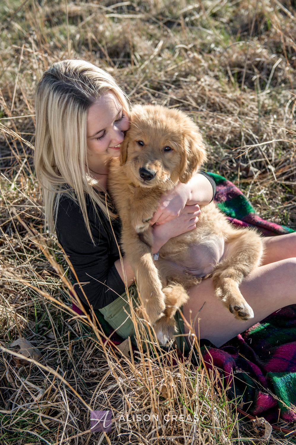 Margot Golden Ret 2019-68-Edit.jpg