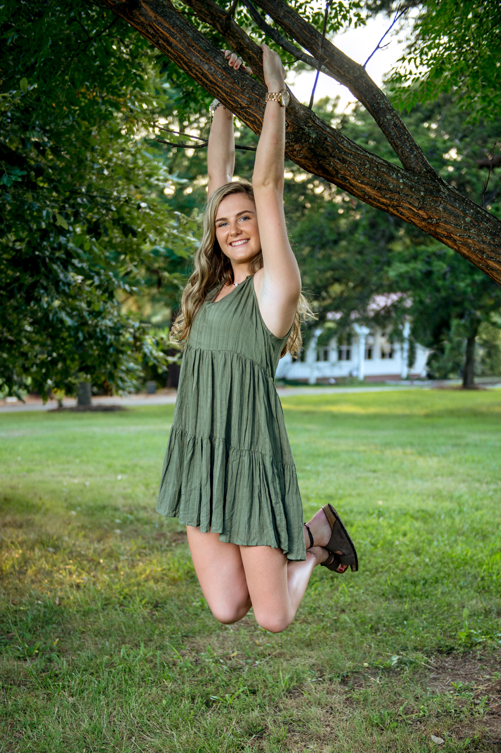 Suzy Metz Senior 2019-274-Edit.jpg