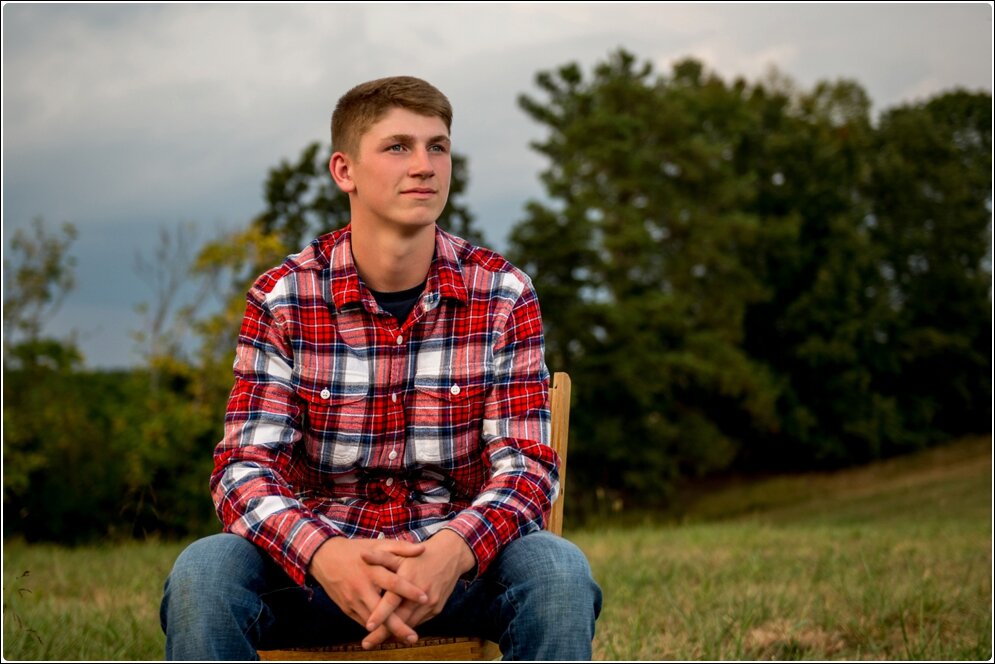 Senior_Portraits_Alison_Creasy_Photography_Virginia_Andrew_0013.jpg